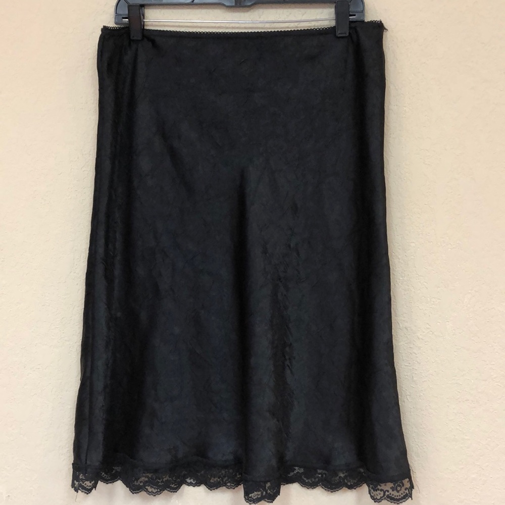 Elegant Black Lace Trim Skirt